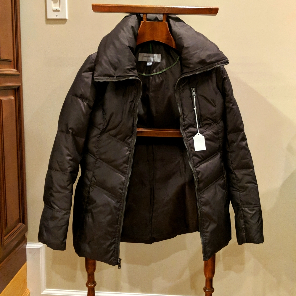 Marc New York Woman's brown puffer jacket. Size XS